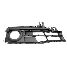 2016-2019 Bmw 3 Series Wagon - Front Passenger Side Fog Light Bezel - BM1039182