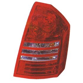 Chrysler 300 2005-2007 Driver Side Tail Light Lens And Housing - CH2818103