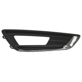 2015-2018 Ford Focus - Passenger Side Fog Light Bezel - FO1039157