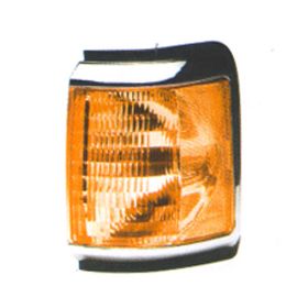 Ford Bronco 1987-1991 Driver Side Parking Light Assembly - FO2520108V