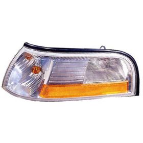 2003-2005 Mercury Grand Marquis - Driver Side Front Parking/signal/side Marker Light Lens And Housing - FO2520171