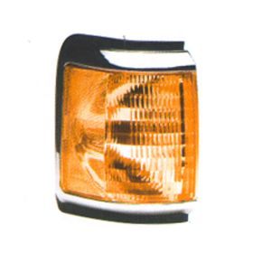 Ford Bronco 1987-1991 Passenger Side Parking Light Assembly - FO2521106V