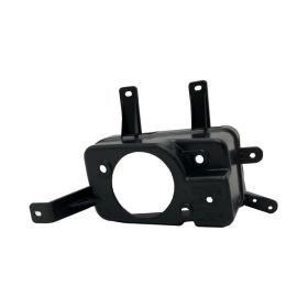 Chevrolet Suburban 2015-2019 Driver Side Fog Light Bracket - GM1038189