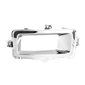 2014-2015 Chevrolet Silverado 1500 Pickup - Pasenger Side Fog Light Bezel - GM1039168