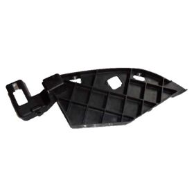 Chevrolet Avalanche 2007-2013 Driver Side Front Outer Bumper Filler For Models With Off-road-package - GM1088177