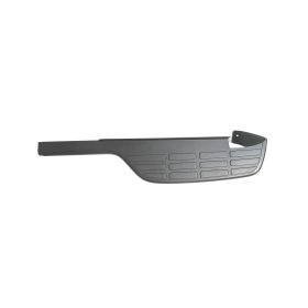 2001-2006 Chevrolet Silverado Pickup - Passenger Side Rear Bumper Step Pad - GM1197100
