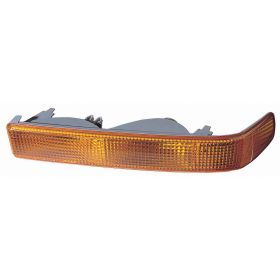 Chevrolet S10 Blazer 1998-2005 Driver Side Front Parking/signal Light Assembly - GM2520162C