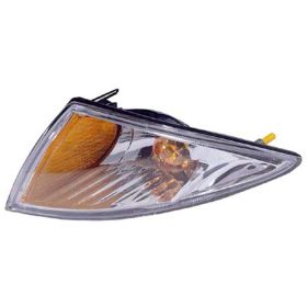 Chevrolet Cavalier 2000-2002 Driver Side Front Parking Light Assembly - GM2520179