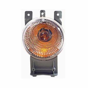 Pontiac Grand Prix 2005-2008 Driver Or Passenger Side Parking Light Lens And Housing - GM2521193