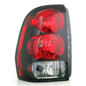 Chevrolet Trailblazer 2002-2009 Driver Side Tail Light Assembly - GM2800150