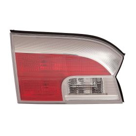 GMC Terrain 2013-2017 Driver Side Inner Tail Light Assembly - GM2802113C