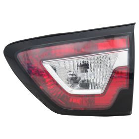 Chevrolet Traverse 2013-2017 Passenger Side Inner Tail Light Assembly - GM2803108C