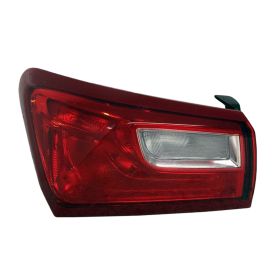 Chevrolet Malibu 2016-2019 Driver Side Outer Tail Light Assembly - GM2804122