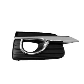 Infiniti Q50 Sedan 2014-2017 Passenger Side Fog Light Bezel - IN1039105