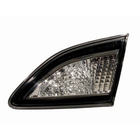 2010-2013 Mazda 3 - Reconditioned Oe Passenger Side Inner Tail Light Assembly - MA2883108