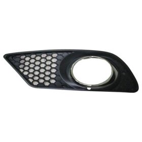 2008-2011 Mercedes C350 - Driver Side Front Bumper Outer Grille - MB1038118