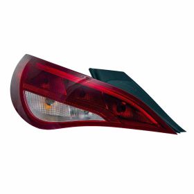 2014-2019 Mercedes Cla45 Amg - Driver Side Halogen Tail Light Assembly - MB2800144