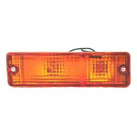 Nissan 720 Pickup 1980-1982 Driver Side Front Parking/signal Light Assembly - NI2520101