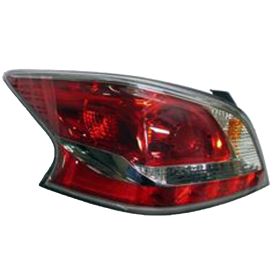 2014-2015 Nissan Altima - Driver Side Non-led Tail Lamp Assembly - NI2800203