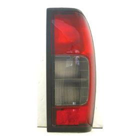 2002-2004 Nissan Frontier Pickup - Passenger Side Tail Light Assembly - NI2801156