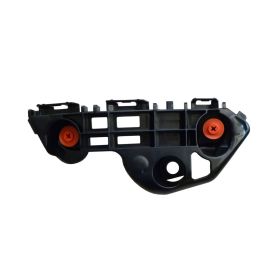 2018-2024 Toyota Camry - Front Passenger Side Bumper Cover Retainer - TO1033124