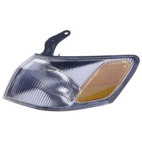 1997-1999 Toyota Camry - Driver Side Front Signal Light Assembly - TO2530126