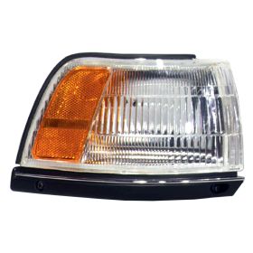 Toyota Camry 1987-1991 Passenger Side Front Side Marker Light Assembly - TO2551102
