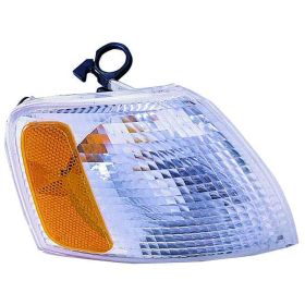 Volkswagen Passat 1998-2001 Passenger Side Front Parking/signal Light Assembly - VW2531105C