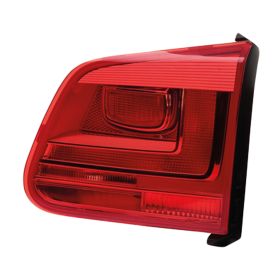 Volkswagen Tiguan Limited 2012-2017 Passenger Side Inner Tail Light Assembly - VW2803106