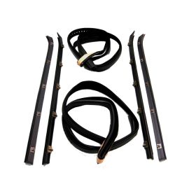 Chevrolet Blazer (fullsize) 1981-1991 Inner And Outer Driver Or Passenger Side Door Window Channel Kit - WST010345