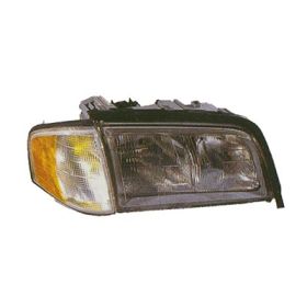 Mercedes C230 1997-2000 Driver Side Halogen Head Light Assembly - MB2502106